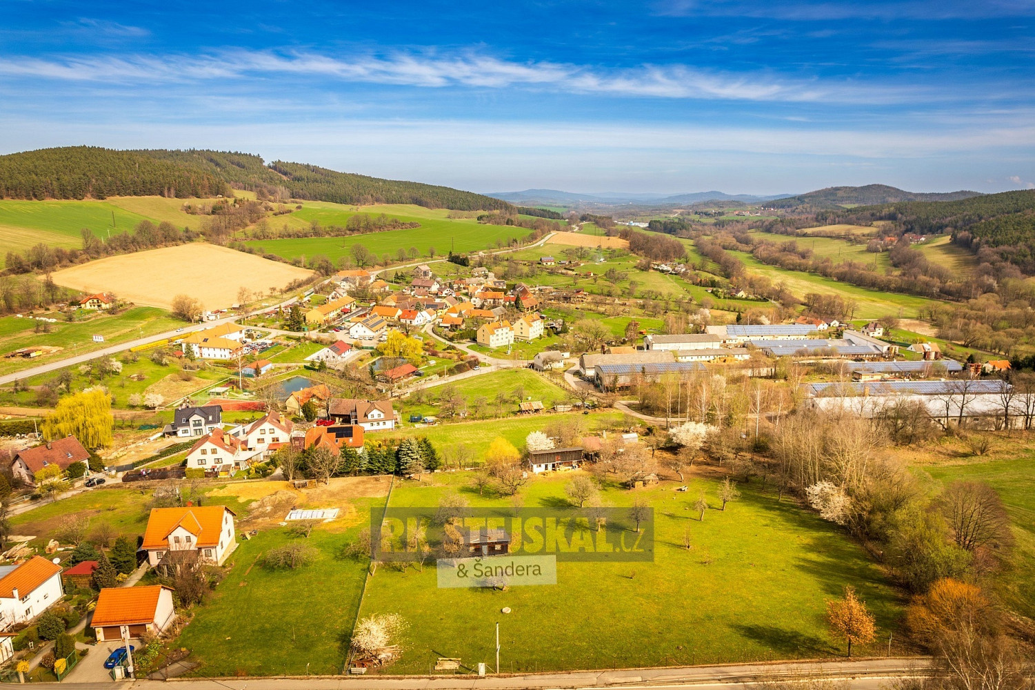 Prodej stavebního pozemku 2 131 m² – fotografie 5