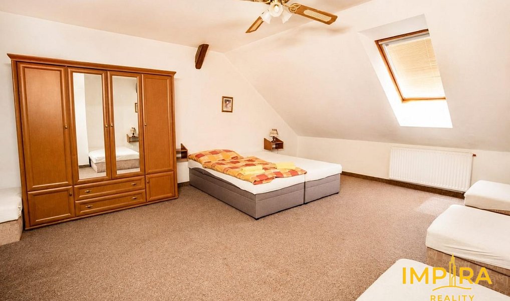 Prodej nájemního domu, činžáku 2 434 m², Nová Bystřice – náhled fotky 25
