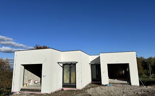 Prodej domu 176 m² s pozemkem 473 m², K Těšnovu, Bradlec, okres Mladá Boleslav