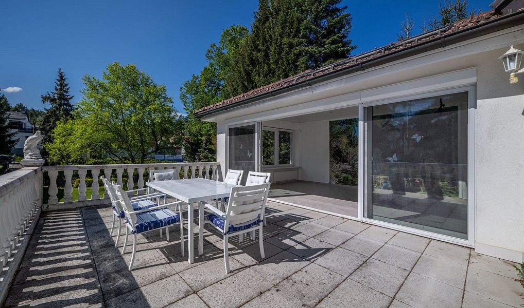 Prodej domu 289 m² s pozemkem 3 375 m², Družec – náhled fotky 11