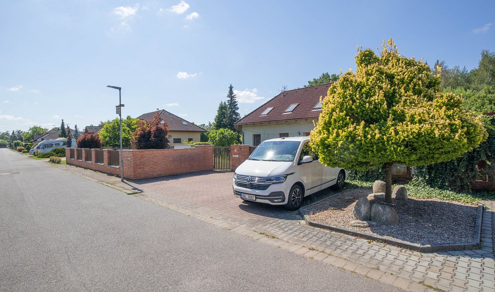 Prodej domu 400 m² s pozemkem 1 764 m², Sezemice – náhled fotky 5