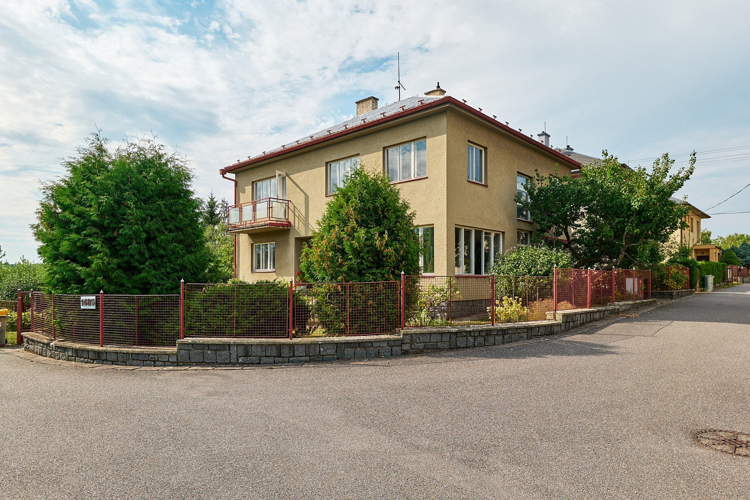 Prodej domu 210 m² s pozemkem 845 m²