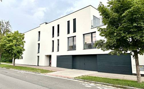 Pronájem bytu 2+kk 57 m², Husova, Pardubice - Bílé Předměstí