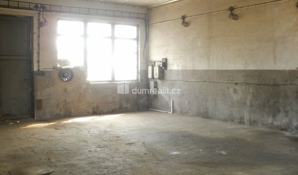 Pronájem garáže 95m2 Branky, Branky – náhled fotky 4