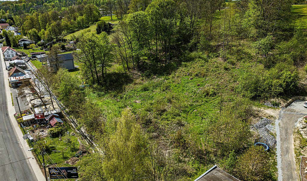 Prodej stavebního pozemku 1 218 m², Petrovice – náhled fotky 6