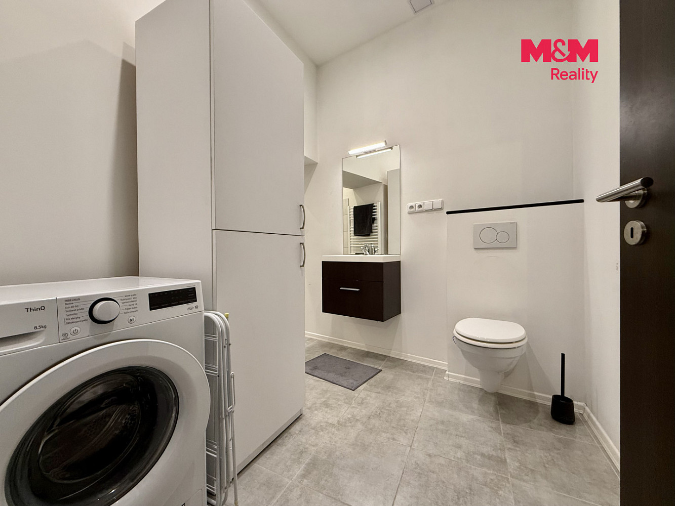 Pronájem bytu 1+kk 44 m² – fotografie 4