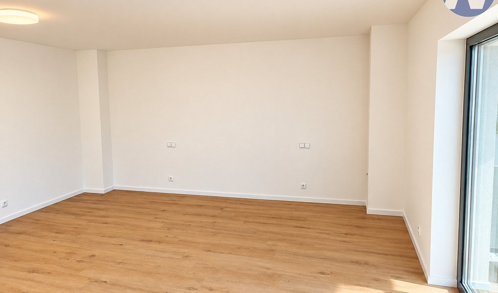 Pronájem bytu 2+kk 66 m², Horní Planá – náhled fotky 13