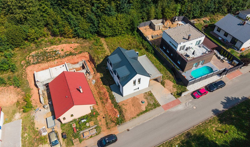 Prodej domu 152 m² s pozemkem 642 m², Dolní Dobrouč – náhled fotky 15