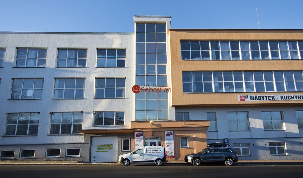 Pronájem skladovacích prostor 139 m², Pelhřimov – náhled fotky 8