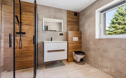 Prodej domu 90 m² s pozemkem 125 m², 5. května, Nové Město pod Smrkem, okres Liberec