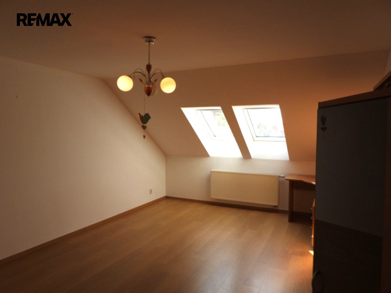 Pronájem bytu 2+kk 77 m² – fotografie 3