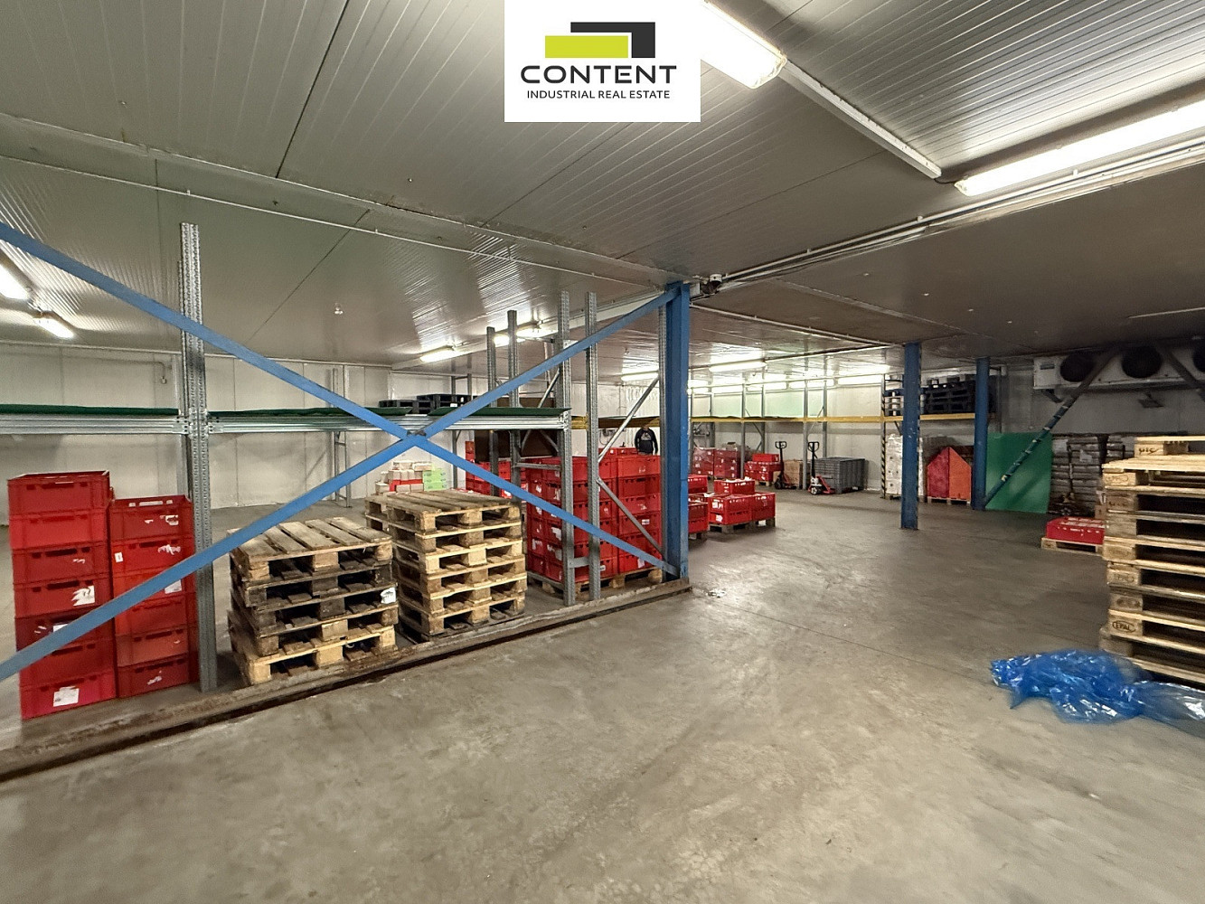 Pronájem skladovacích prostor 250 m²