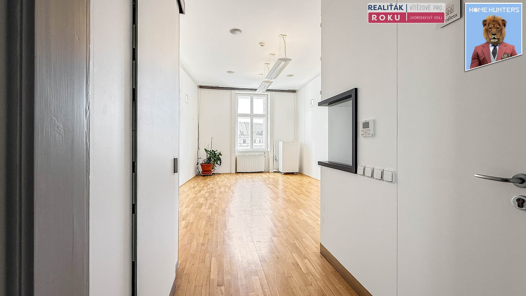 Pronájem kanceláře, 382 m² - Brno-město – další