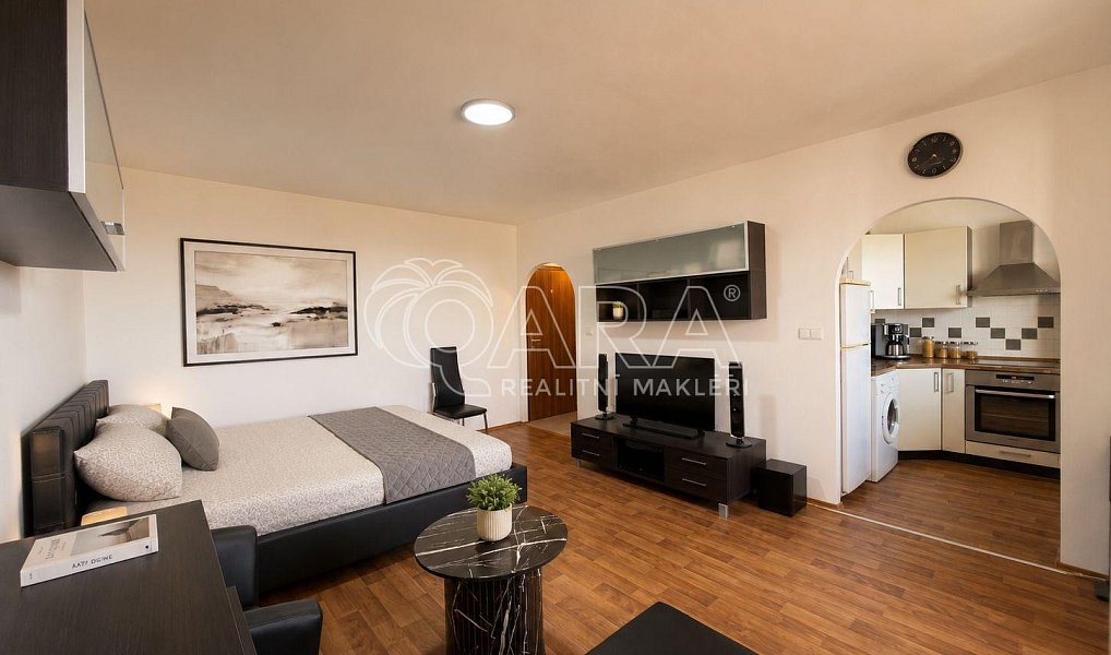 Prodej bytu 1+1 36 m², Hradec Králové – náhled fotky 3
