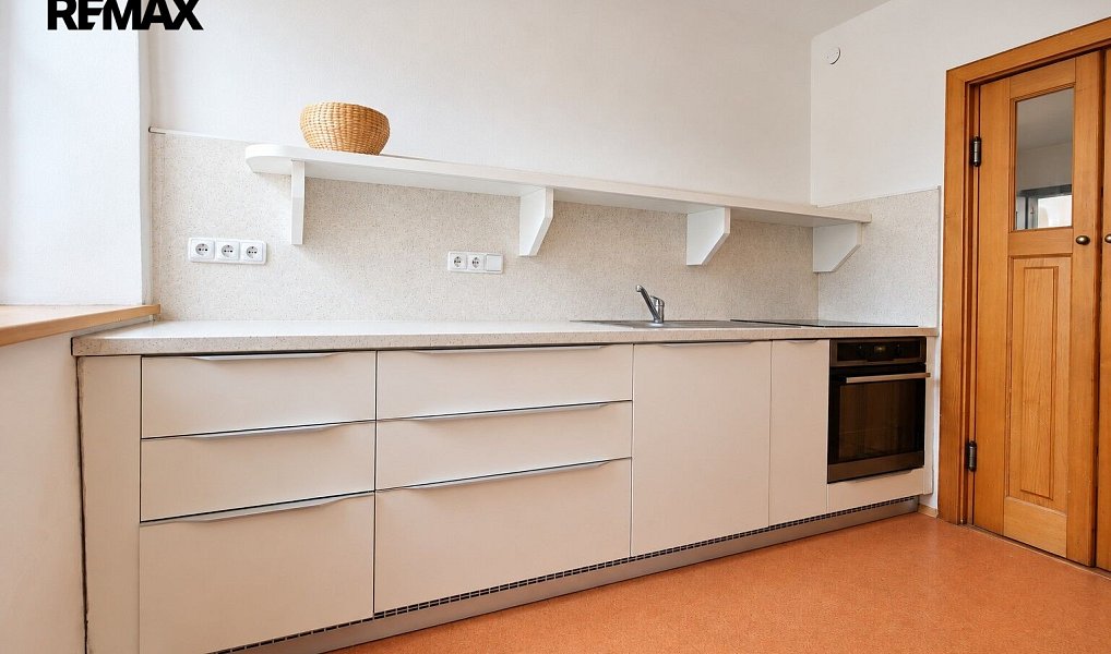 Prodej domu 168 m² s pozemkem 440 m², Zahrádky – náhled fotky 11