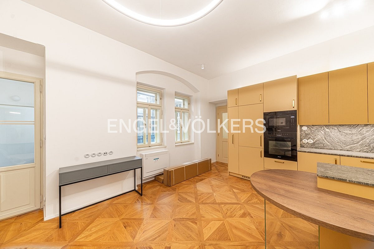 Pronájem bytu 2+kk 48 m²