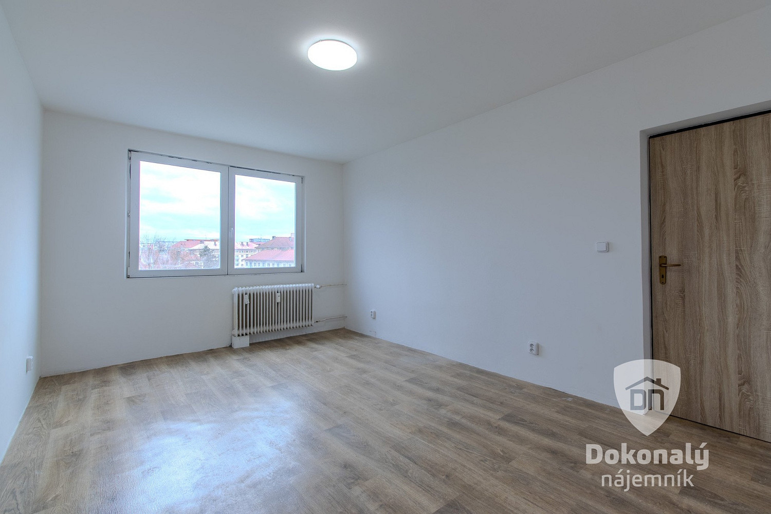 Pronájem bytu 1+1 36 m² - View 2