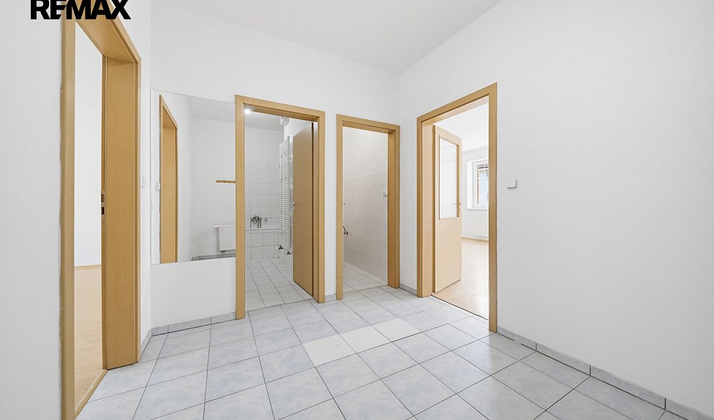 Prodej bytu 2+kk 62 m², Strančice – náhled fotky 18