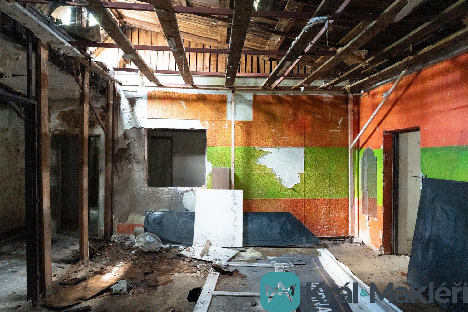 Prodej obchodních prostor 203 m² – fotografie 5