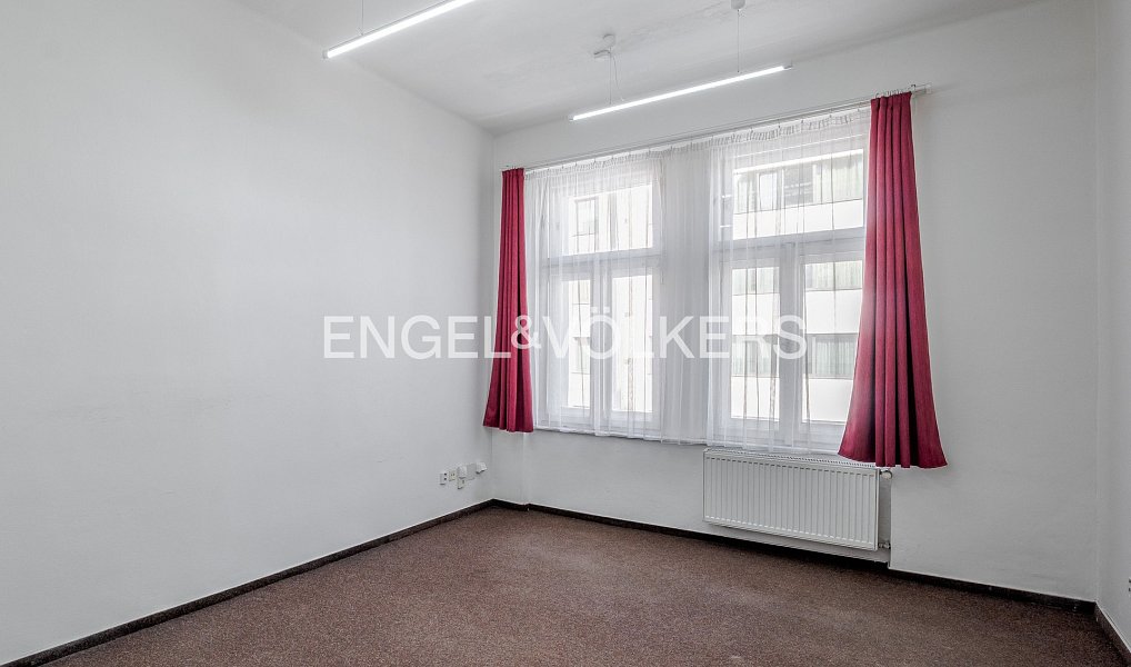 Pronájem kanceláře 22 m², Praha – náhled fotky 2
