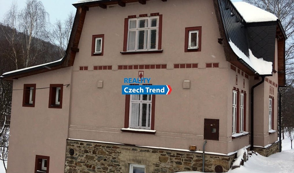 Pronájem domu 170 m² s pozemkem 200 m², Zlaté Hory – náhled fotky 2