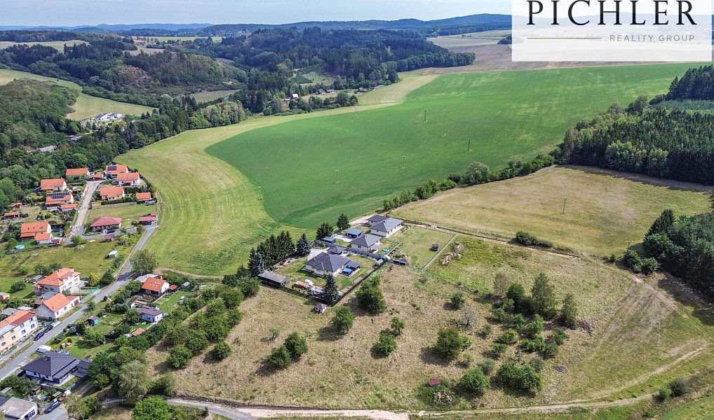 Prodej stavebního pozemku 10 447 m², Radnice – náhled fotky 20