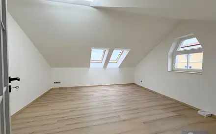 Pronájem bytu 2+kk 58 m²