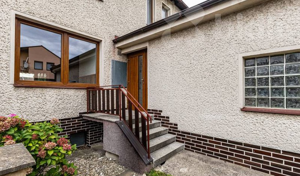 Prodej domu 157 m² s pozemkem 201 m², Dvůr Králové nad Labem – náhled fotky 4