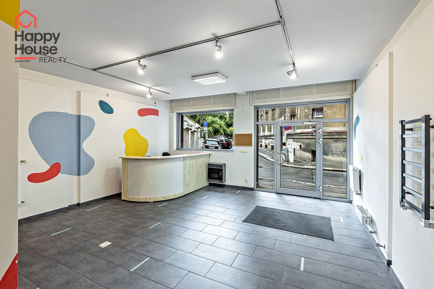 Pronájem obchodních prostor 411 m² – fotografie 3