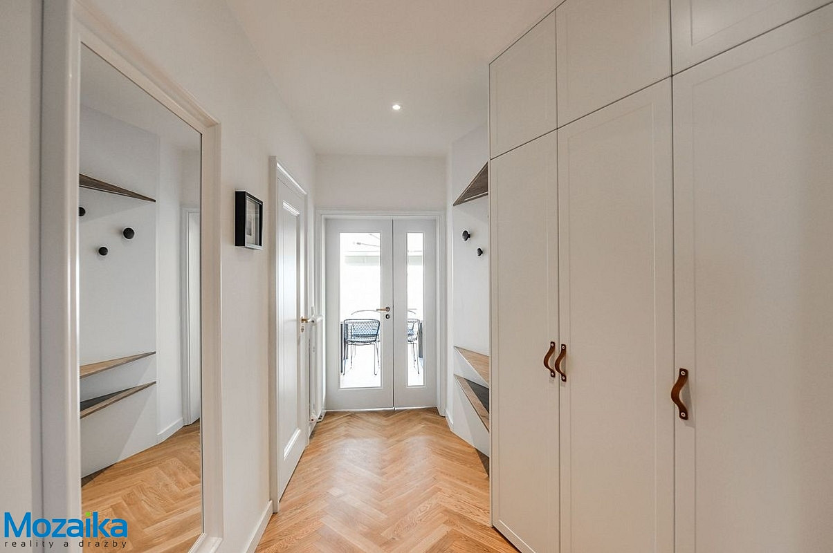 Pronájem bytu 2+kk 52 m² — photo 3
