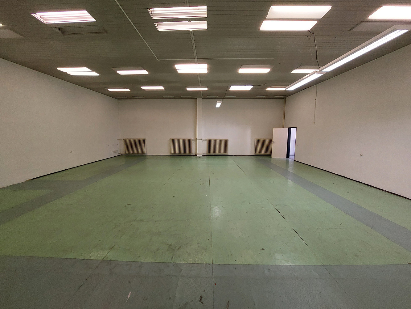 Pronájem skladovacích prostor 120 m² – fotografie 4