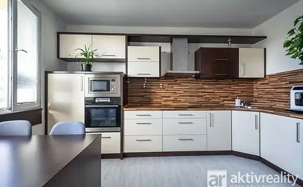 Pronájem bytu 1+1 36 m², Na Výsluní, Neratovice, okres Mělník