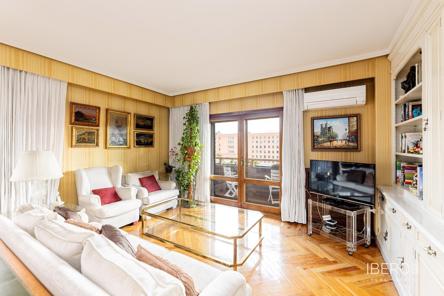 Prodej bytu 6+kk 181 m² — photo 4