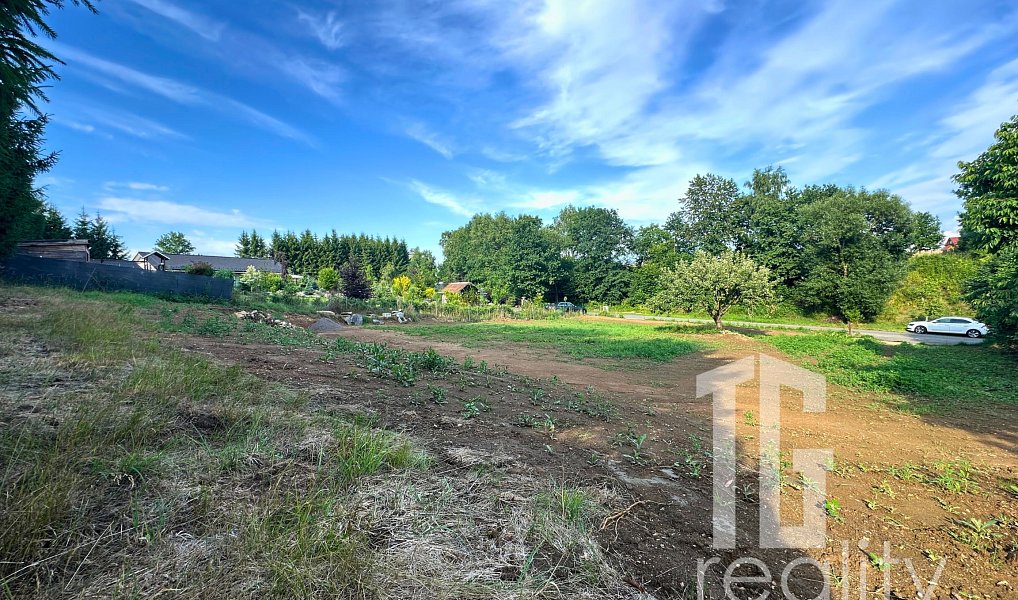 Prodej stavebního pozemku 1 533 m², Smilovy Hory – náhled fotky 3