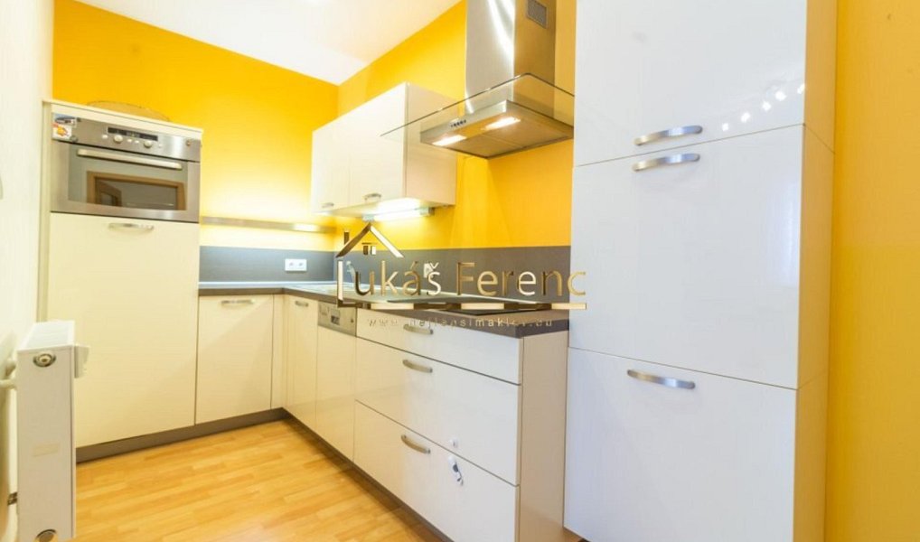 Pronájem bytu 2+kk 53 m², Praha – náhled fotky 2
