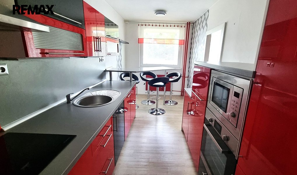 Prodej bytu 3+1 75 m², Kralupy nad Vltavou – náhled fotky 2