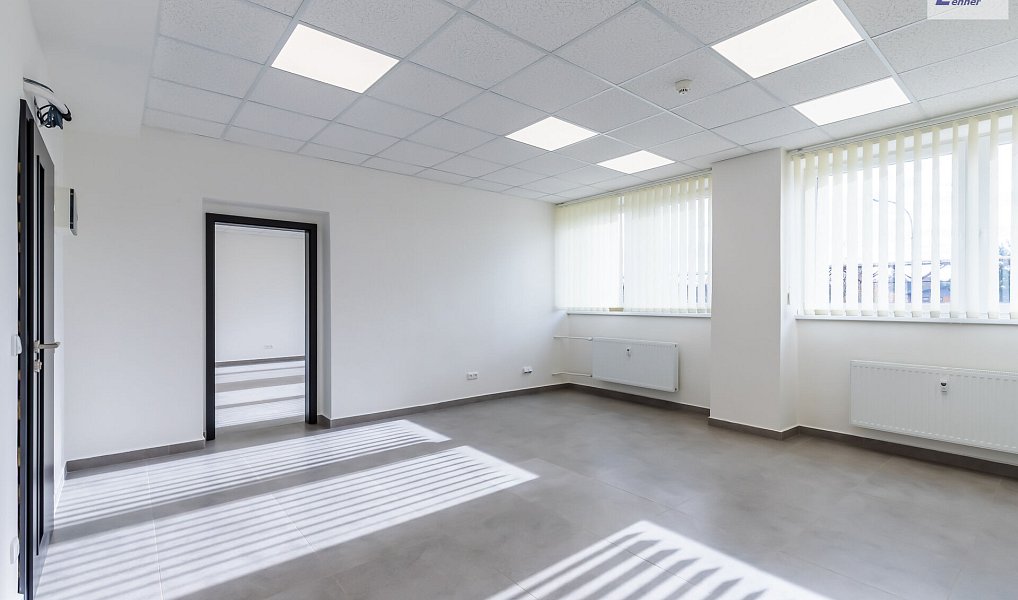 Pronájem kanceláře 160 m², Příbram – náhled fotky 2