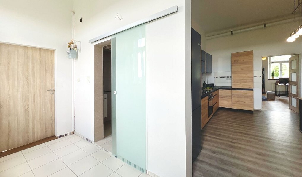 Prodej bytu 3+1 106 m², Praha – náhled fotky 21