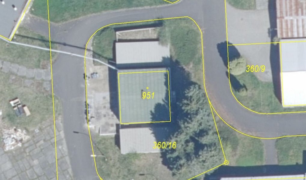 Prodej skladovacích prostor 480 m², Luby – náhled fotky 3
