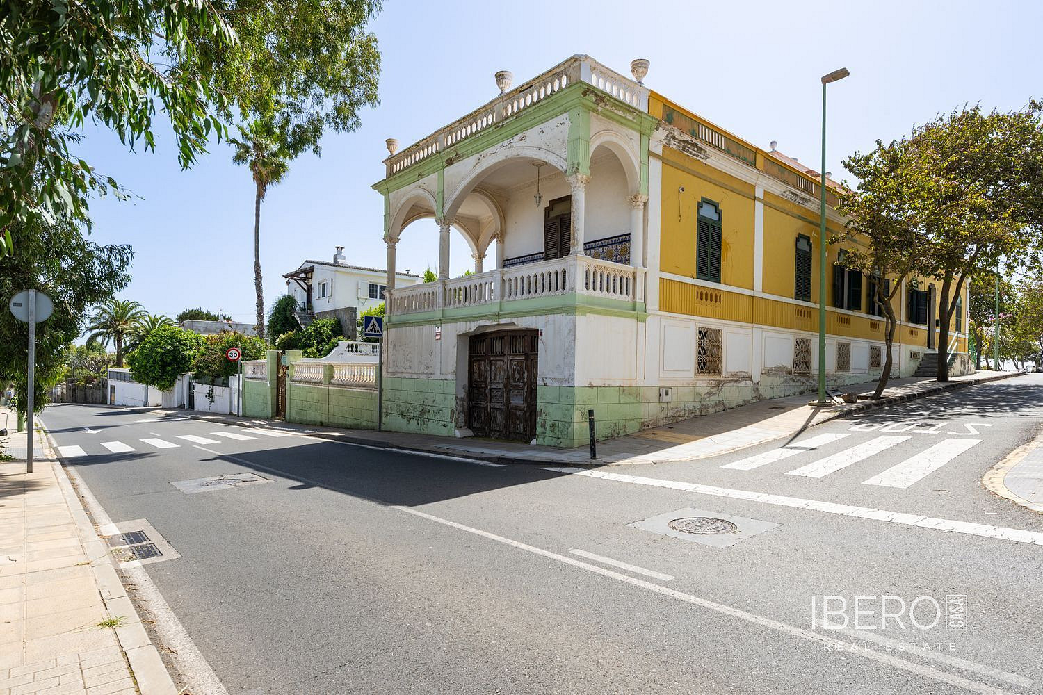Prodej domu 351 m² s pozemkem 653 m² — photo 3