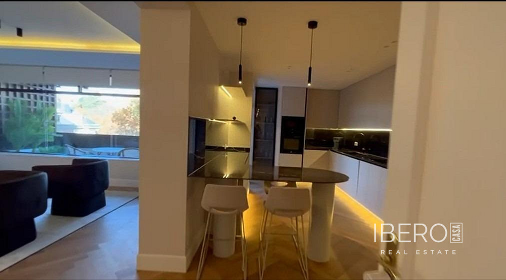 Piso 4+kk – Madrid, Barrio de los Austrias, Centro - Más