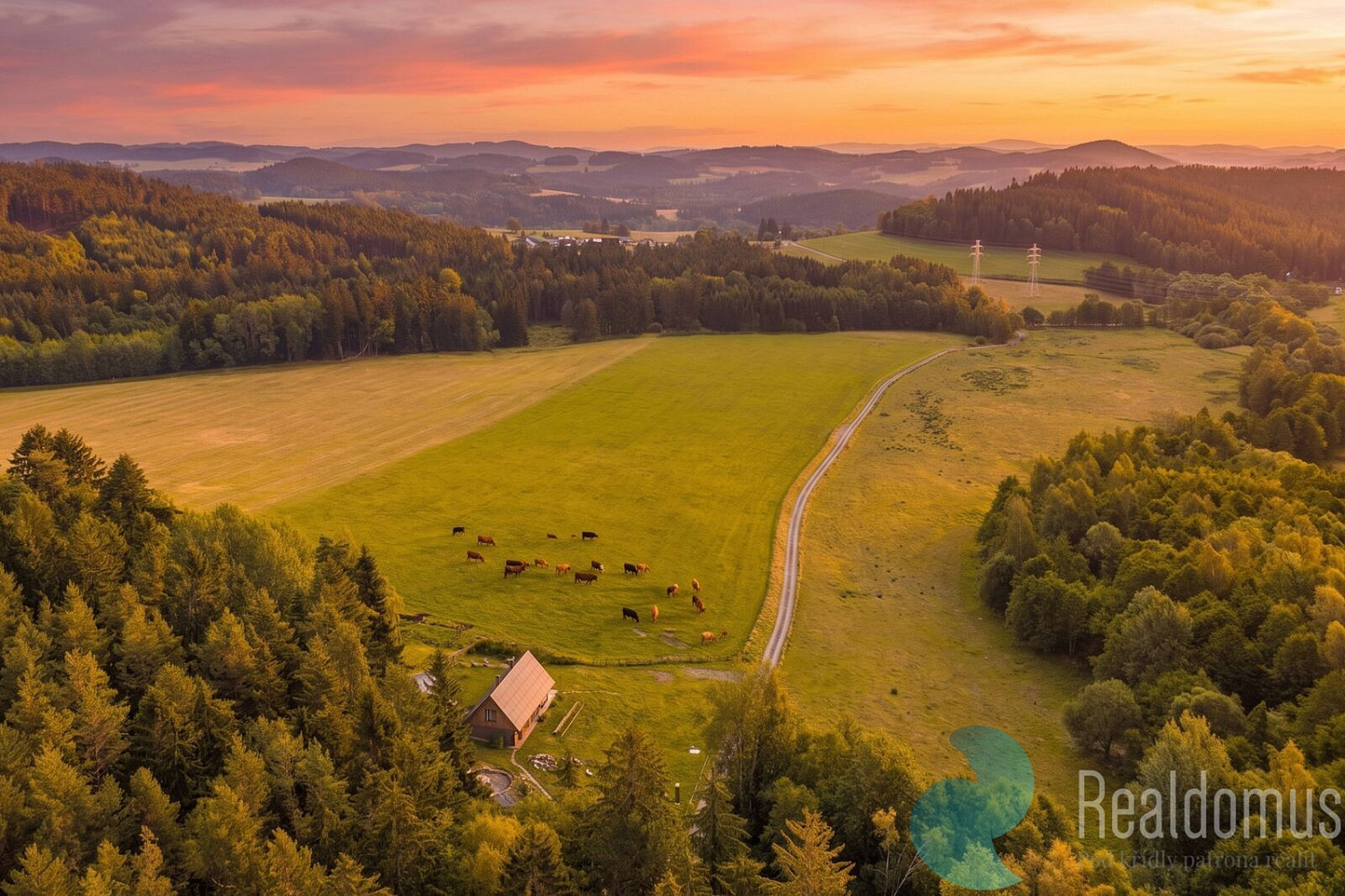 Prodej stavebního pozemku 1 445 m² – fotografie 3