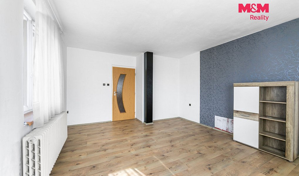 Prodej domu 200 m² s pozemkem 616 m², Plasy – náhled fotky 8
