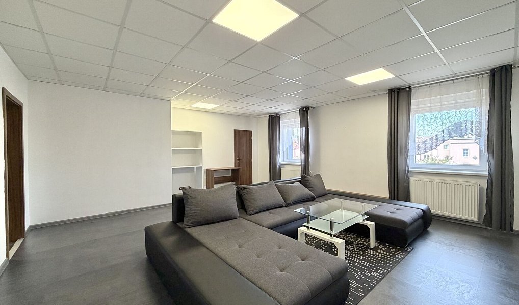 Prodej kanceláře 466 m², Chomutov – náhled fotky 39