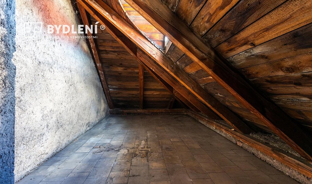 Prodej domu 360 m² s pozemkem 587 m², Novosedlice – náhled fotky 16