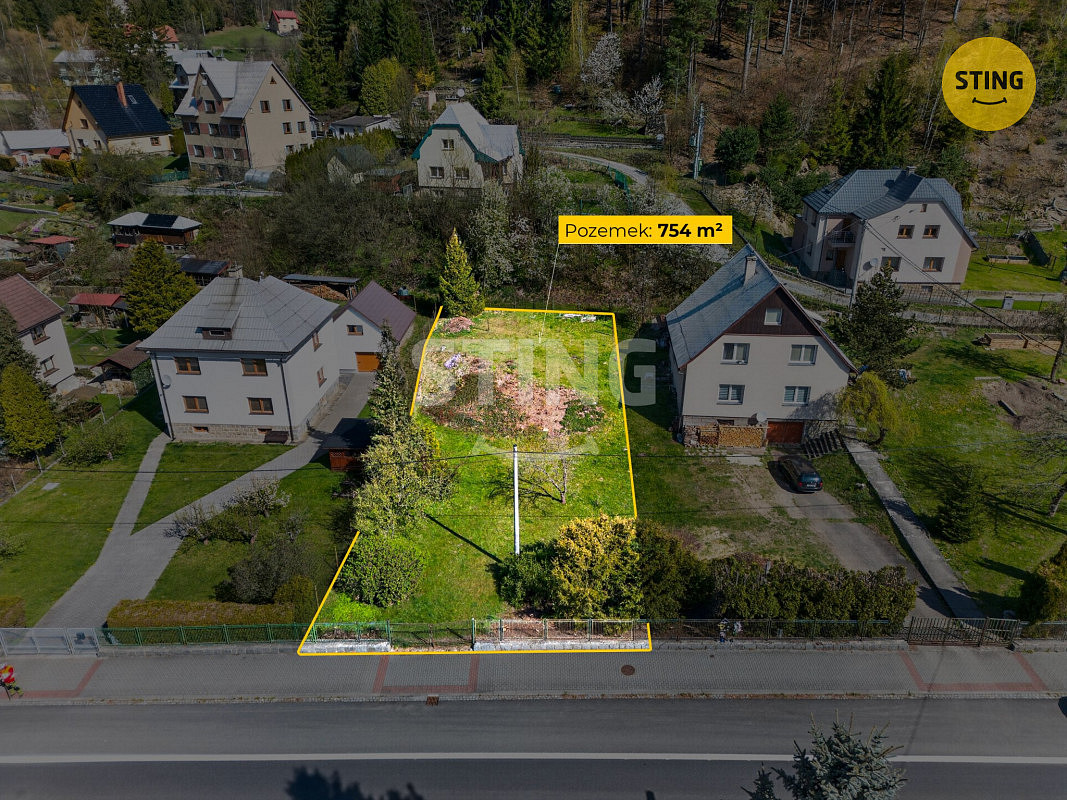 Prodej stavebního pozemku 754 m² – fotografie 2