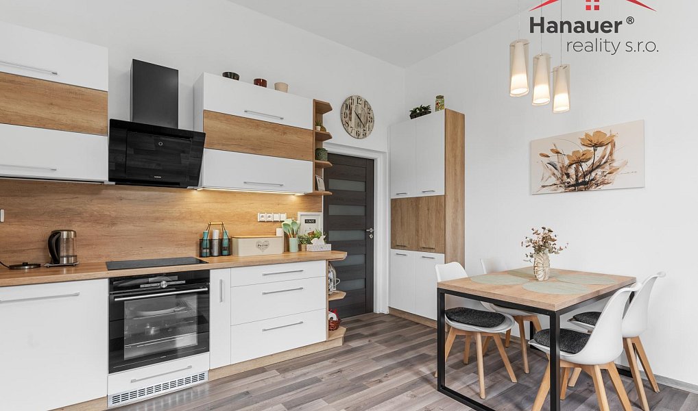 Prodej domu 320 m² s pozemkem 3 345 m², Česká Kamenice – náhled fotky 21