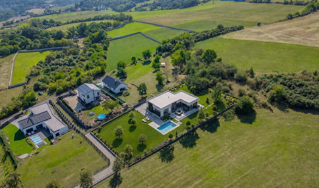 Prodej stavebního pozemku 3 240 m², Bystřany – náhled fotky 18