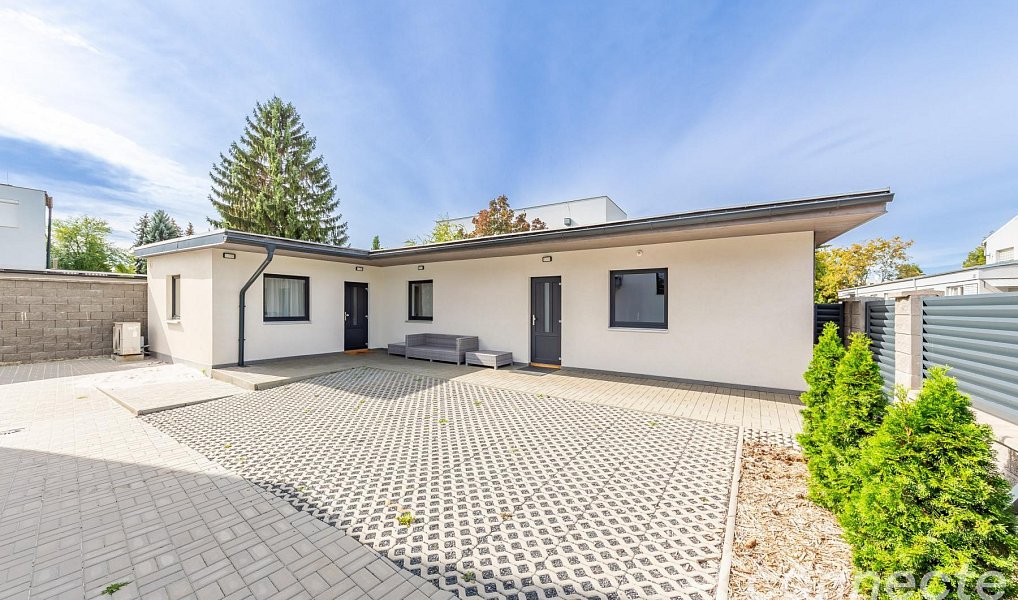 Prodej komerčního prostoru, 52 m², Ďáblice - Praha 8, Praha