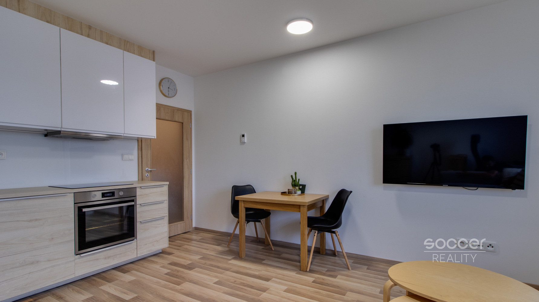 Prodej bytu 2+kk 52 m² — photo 2